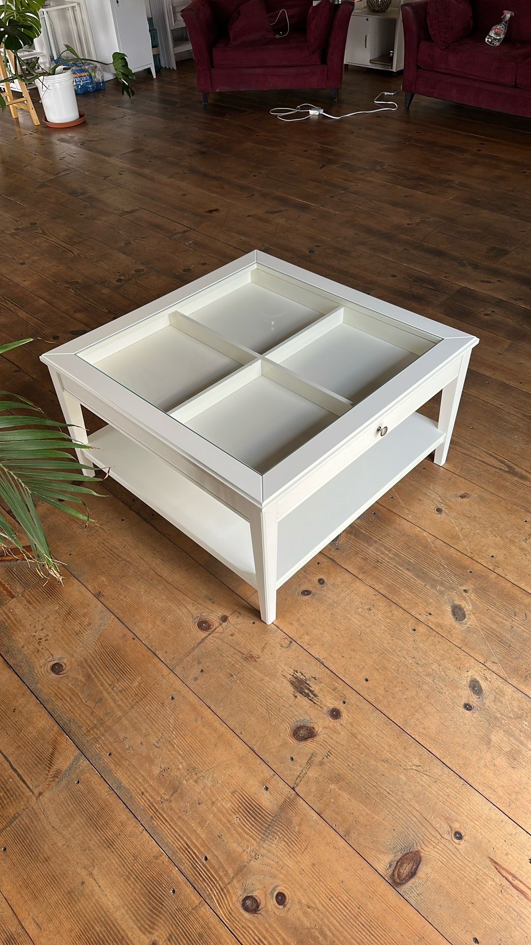 Coffee Table. 37x37inch