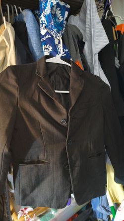 $5 KID'S BLAZER SIZE 4/5