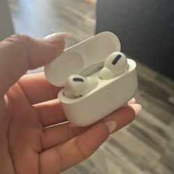 AirPods Pro 