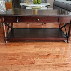 PIER 1 WO9DEN COFFFEE TABLE W/DRAWER