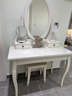Vanity
