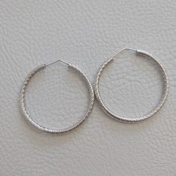 Silver Earrings ,/ Aretes De Plata