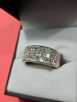 Platinum Diamond Ring 
