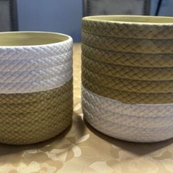 Set of 2 Ceramic Planters with Woven Texture – Brand New