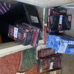 Tools For The Cars And Everything In Good Condition 