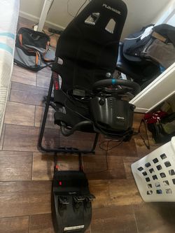 G29 racing wheel and pedals