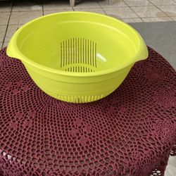 Tupperware