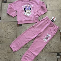 NWT Licensed Disney Minnie Mouse Sweatshirt and Joggers 2 pcs set Size 6/7
