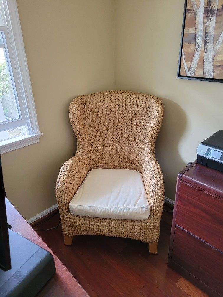 Wicker Chair (Pottery Barn Seagrass)