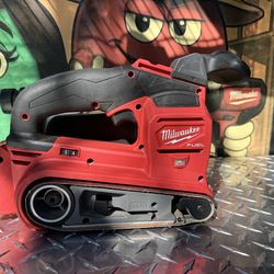 Milwaukee m18 belt sander