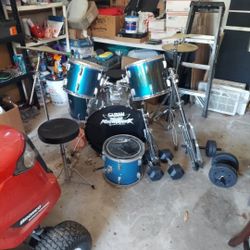 Drum Set Good Condition! 600 Obo