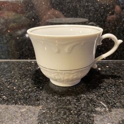 Southington by Baum GOLDEN RHAPSODY Fine China Cup