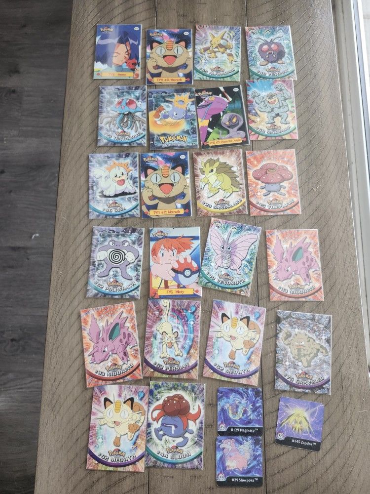 TOPPS POKEMON CARDS AND VENDING HOLO MACHINE STICKERS AND CARDS