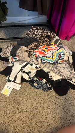 Huge Pile Of Luluroe And Others