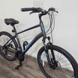 New Giant Sedona DX Mountain Bike