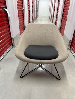 Authentic Allermuir Open Lounge Chair – PearsonLloyd Designer Furniture