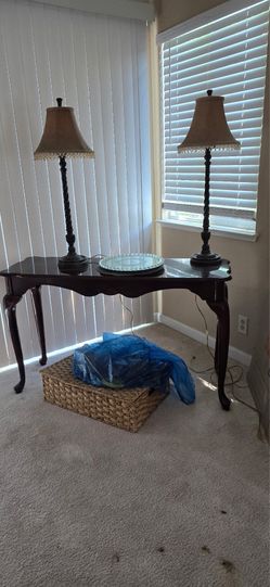 Bombay Style Wood Console Table with Pair of Matching Lamps — 47”L x 16”W x 30”H