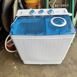 Portable Twin Tub Washer & Spin Dryer – Works – Must Go