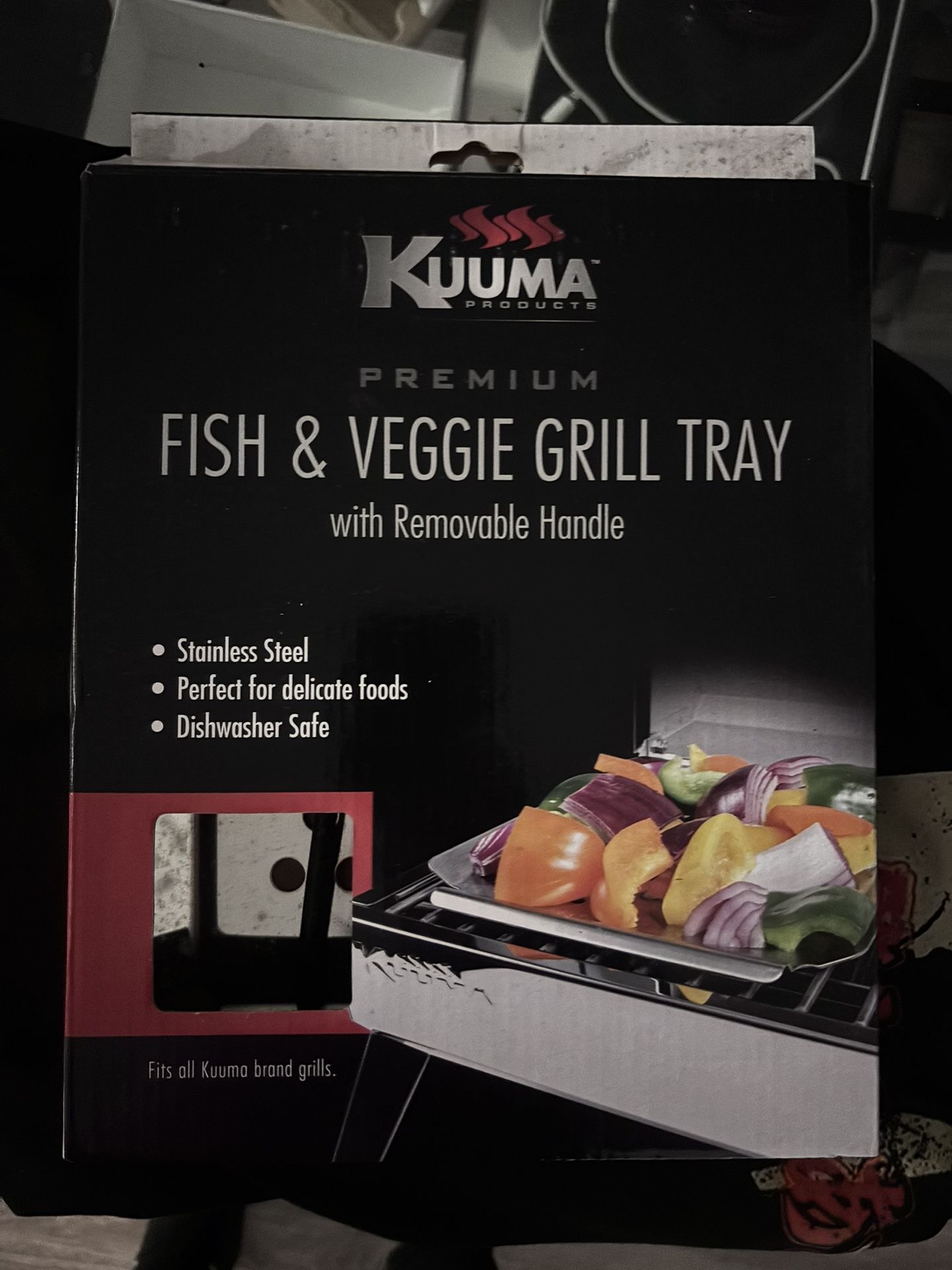 Luna fish And Veggie Tray