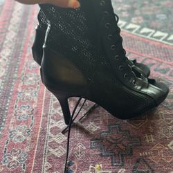 Women’s Pole Lace-up Heels Size 8.5