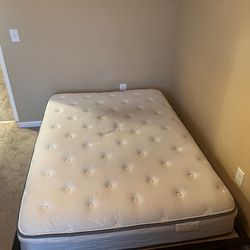 Full Size Mattress & Bed Frame