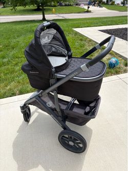 UPPAbaby vista stroller + bassinet