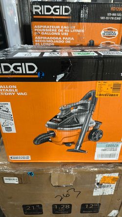 4 Gal. 5.0 Peak HP Portable Shop Vacuum Wet Dry Vac with Fine Dust Filter, Locking Hose and Attachments WD4070