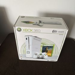 a Mega Showcase Microsoft Xbox 360 Collector Building Set.  