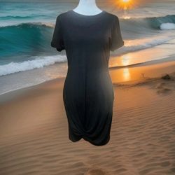 LULU'S Black T-shirt Dress  Capped Sleeves Gathered Detail At Hem Size Large NWT