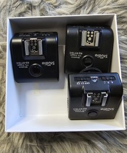 Studio RS-RT10/C Wireless Flash Triggers – Set of 3 