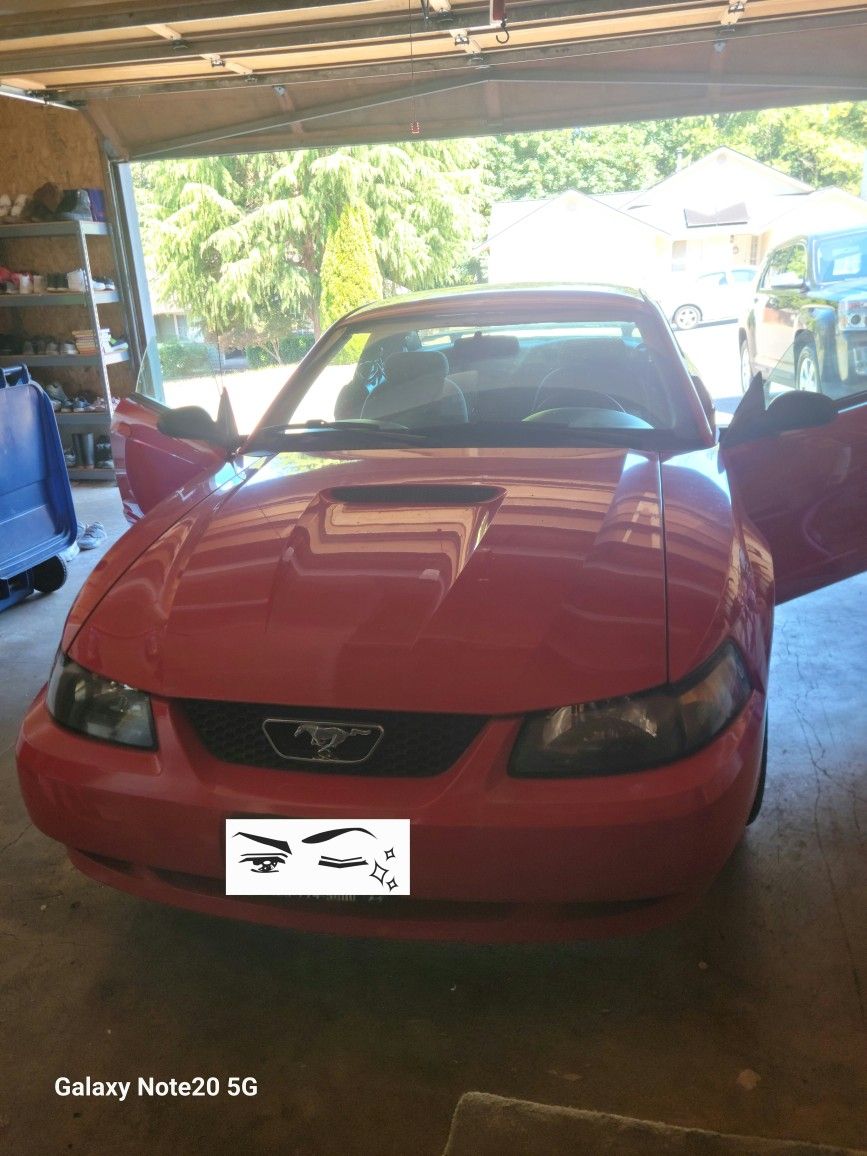 2002 Ford Mustang