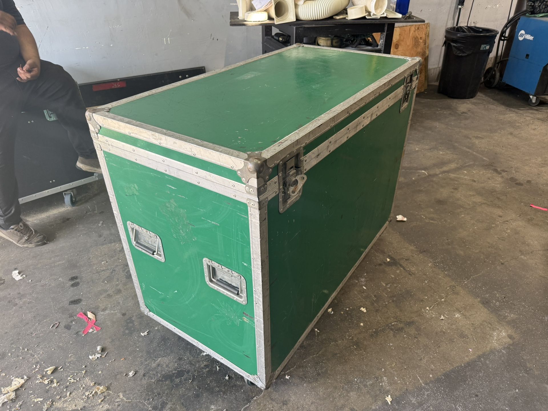 Green Road Case