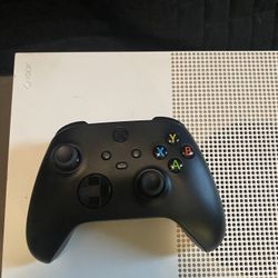 XBOX One S  W/ Carbon Black Remote 