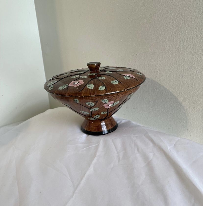 RARE Vtg Italian Footed Candy Bowl Handpainted Pedestal Wood Grain Embossed Vine