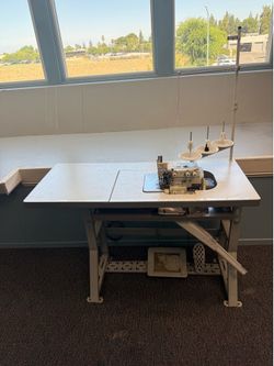 Industrial sewing machine