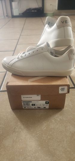 Shoes VEJA x Women