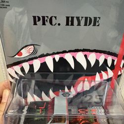 M2 Machines 1973 Chevrolet Cheyenne Super 10 PFC. HYDE Shark Face 1/64