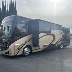 2013 Fleetwood Excursion Diesel