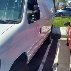 2005 Ford Transit Cargo 350