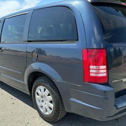 2008 Chrysler Town and Country