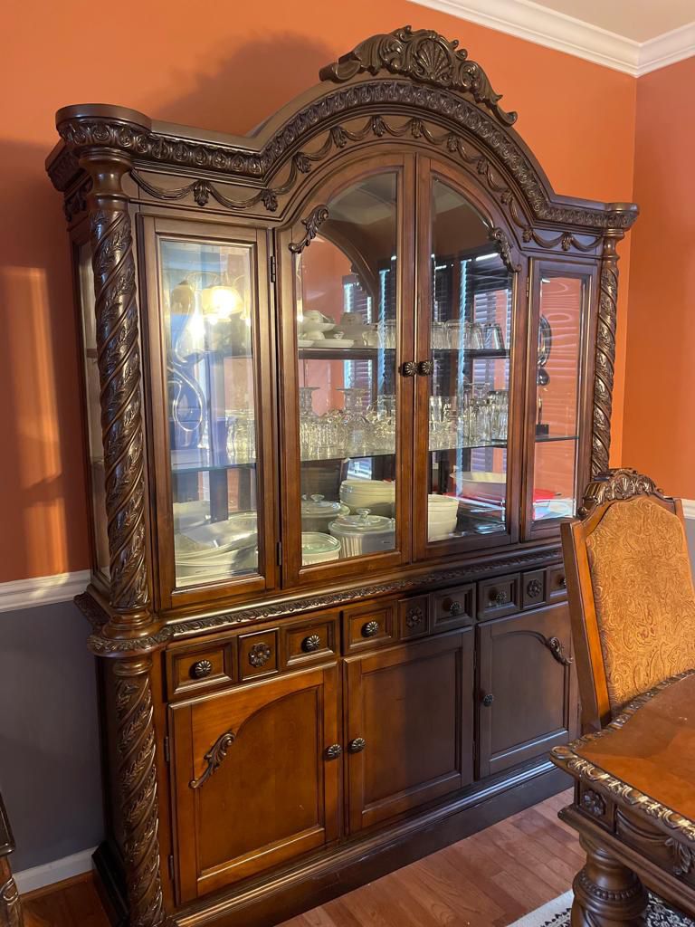 Dining Table with China Cabinet