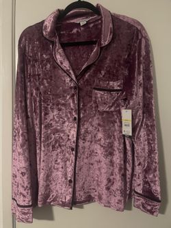 New with Tag Sophia Vergara Intimates Sleep Top