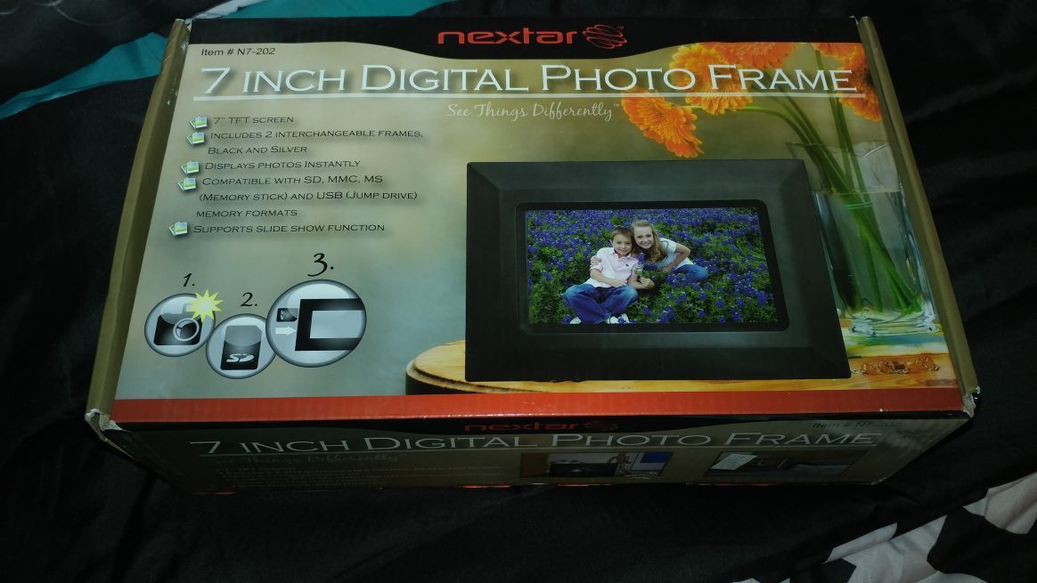 Digital Photo Frame - brand New In Box