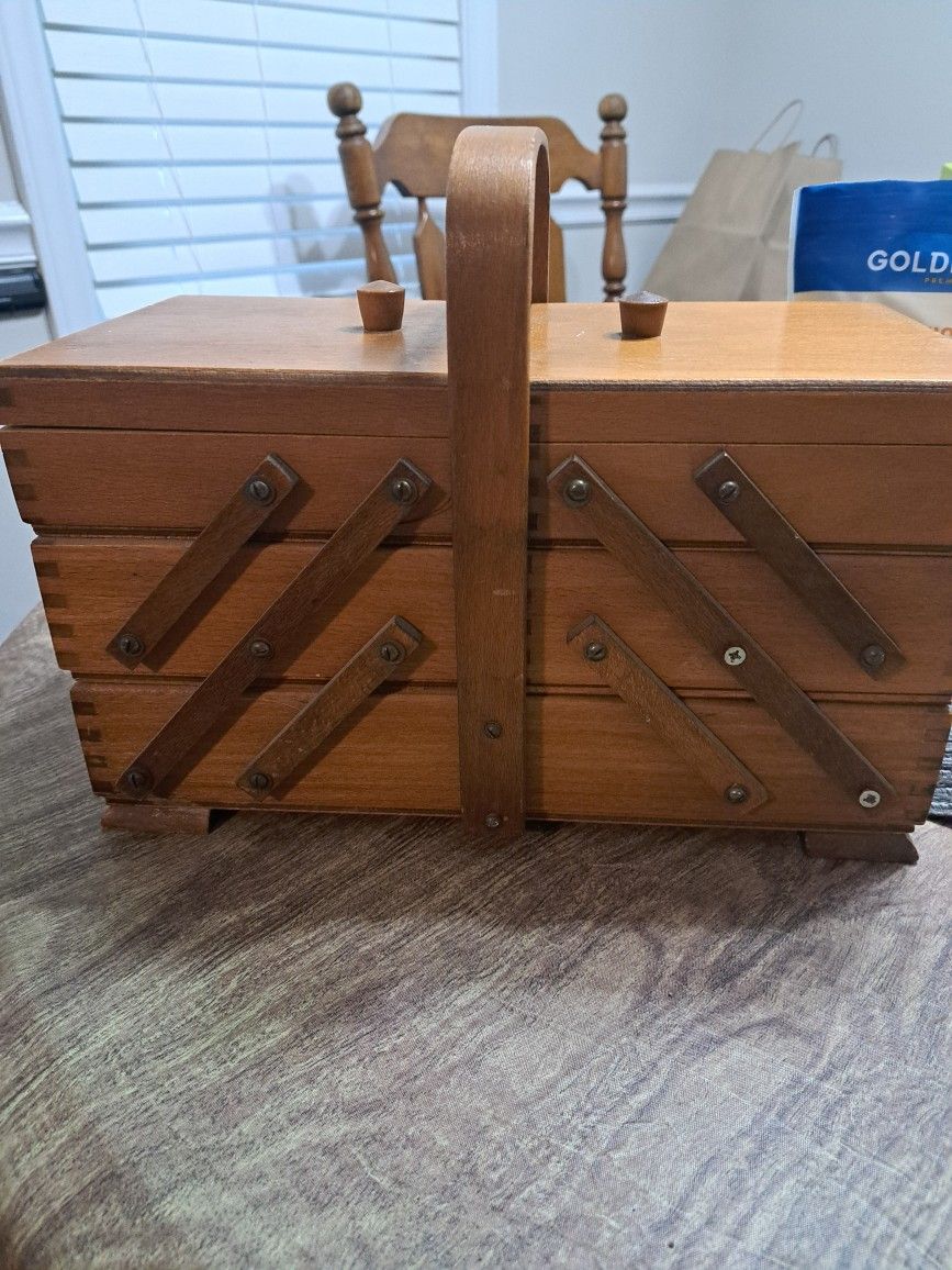 Vintage 3 Tier Sewing Holder