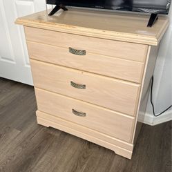 Dresser (drawer, Clothes Chest)