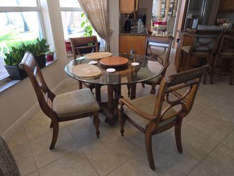 Ashley furniture/ City furniture Serengeti Kuliwood and Leather dining room set