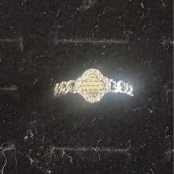 Clover Ring