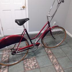 Schwinn Collegiate. Shimano 3CC replaced bottom bracket bearings  New road bike tires.  Chrome and aluminum parts polished and waxed Custom fender ski