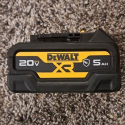 Dewalt 20v Battery 5ah Oil Resistant Firm Price/precio Firme Resistente Al Aceite