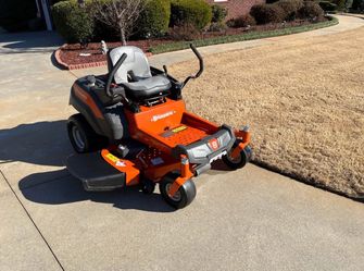 Husqvarna Zero Turn 